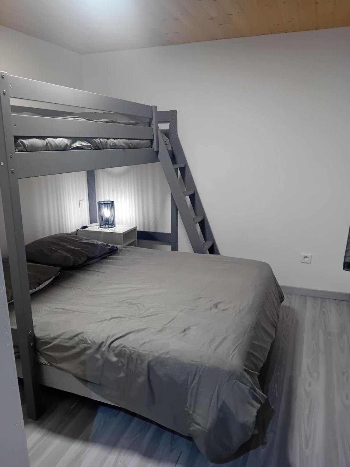 Paquito, Mini Maison 1 Chambre Avec Terrasse Et Parking Ax-les-Thermes Exteriér fotografie